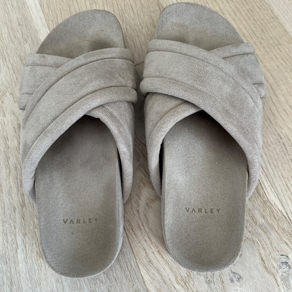 Varley Ronley Quilted Slides 2.0 - Picture 2 of 4